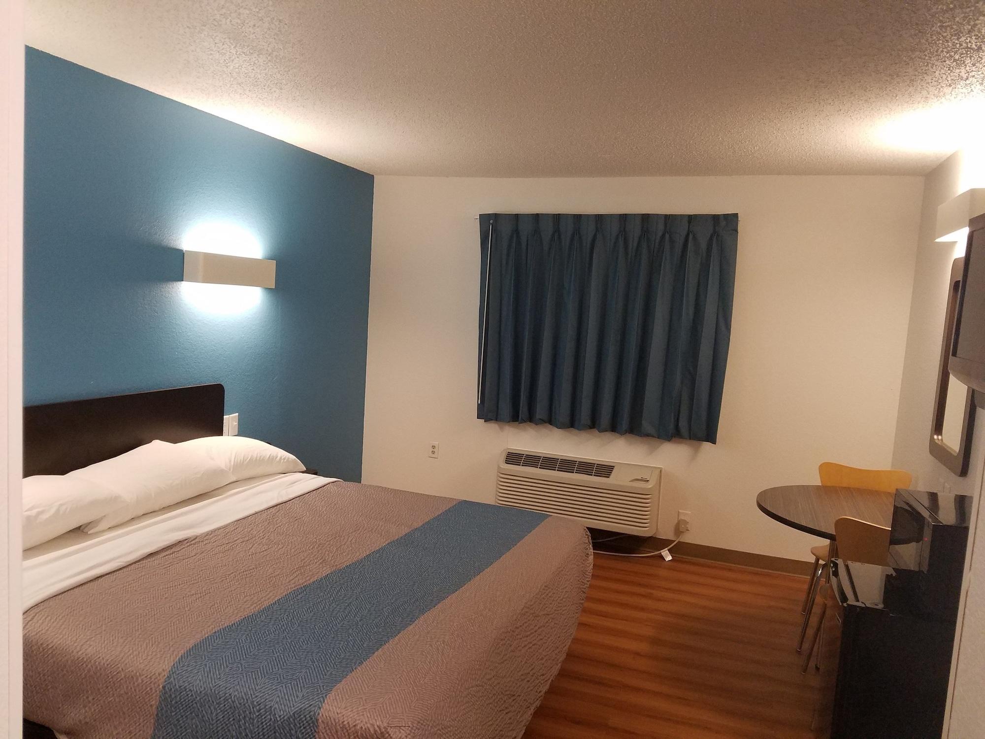 Motel 6-Indianapolis, In - Southport エクステリア 写真