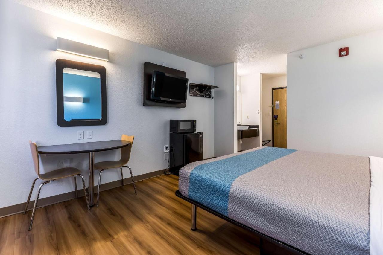 Motel 6-Indianapolis, In - Southport エクステリア 写真