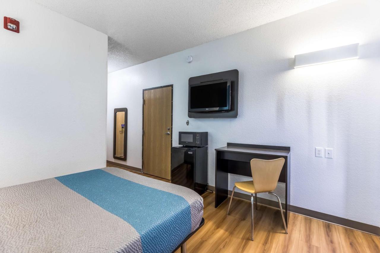 Motel 6-Indianapolis, In - Southport エクステリア 写真