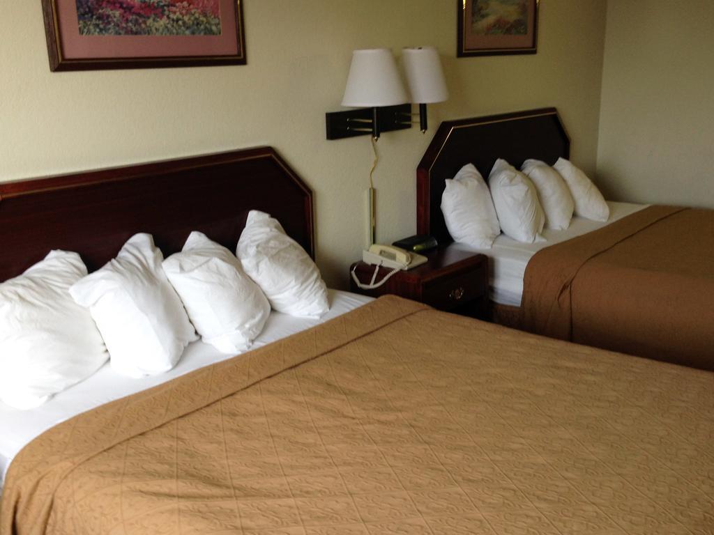 Motel 6-Indianapolis, In - Southport エクステリア 写真